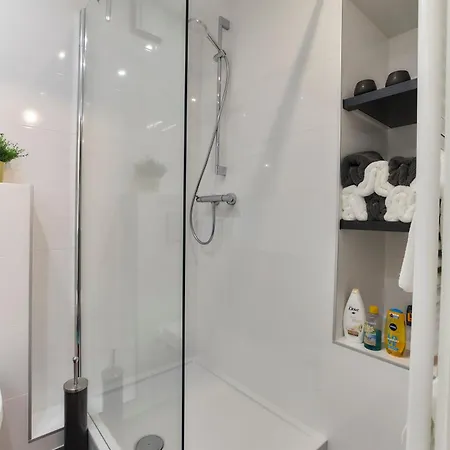 Lecomte - The Shoreline City Stay オステンド